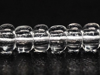 10/0 Seedbead Translucent Crystal (Hank) glass beads